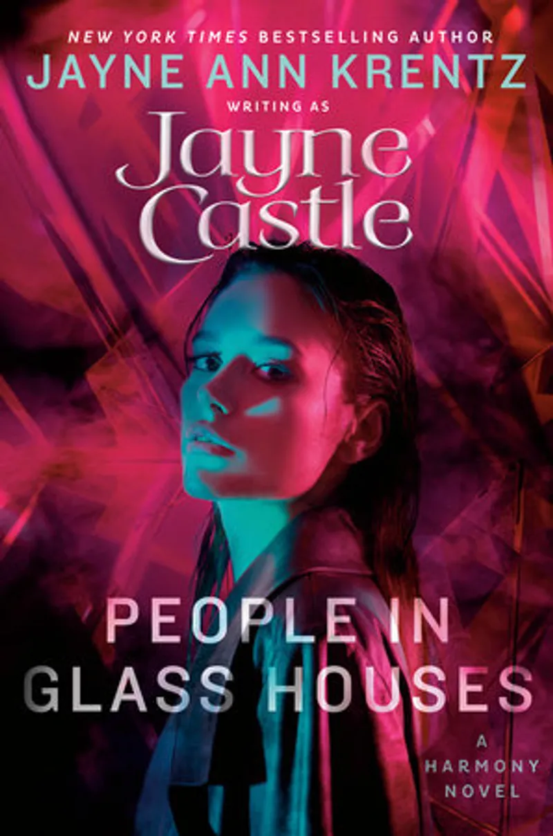 Glass Houses Book Review and Summary