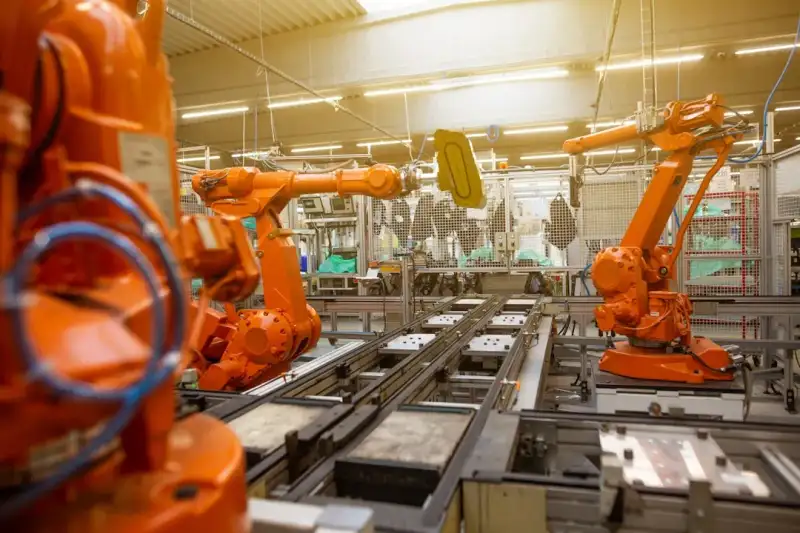 Autonomous robot arm manufacturing