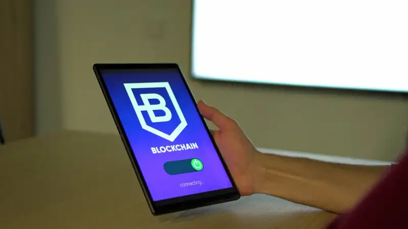 Blockchain Beyond Crypto: From Supply Chains to Healthcare Revolution