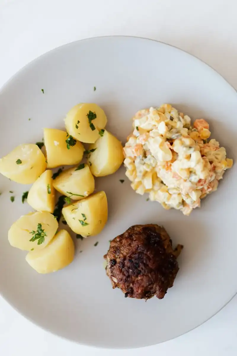 Delving into the World of Anti-Inflammatory German Potato Salad with Dill and Apple Cider Vinaigrette (Vegan)