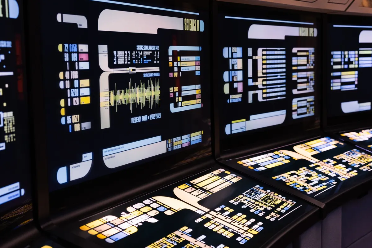 Digital twin dashboard showing predictive maintenance alerts