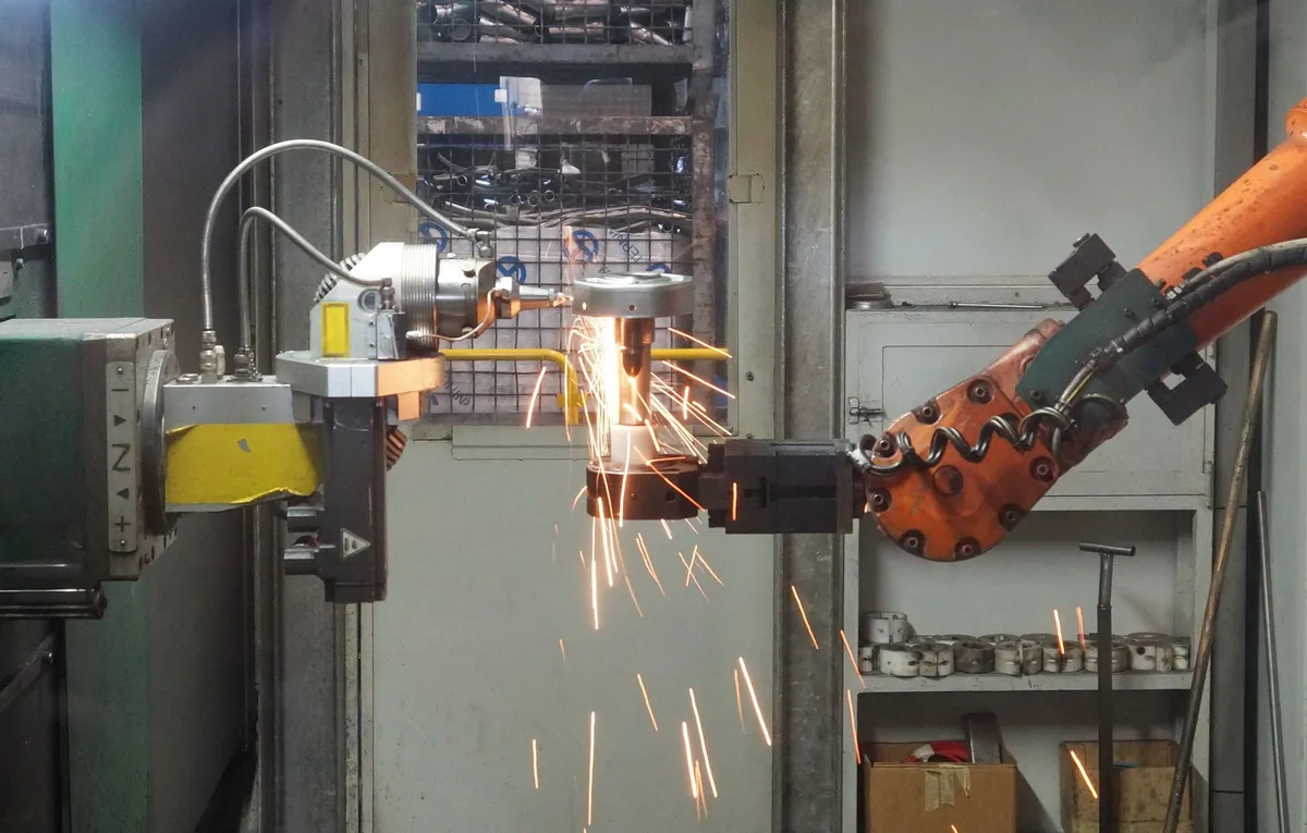 Echoes of the Assembly Line: Real‑Time Predictive Maintenance Protocols for Digital Twins