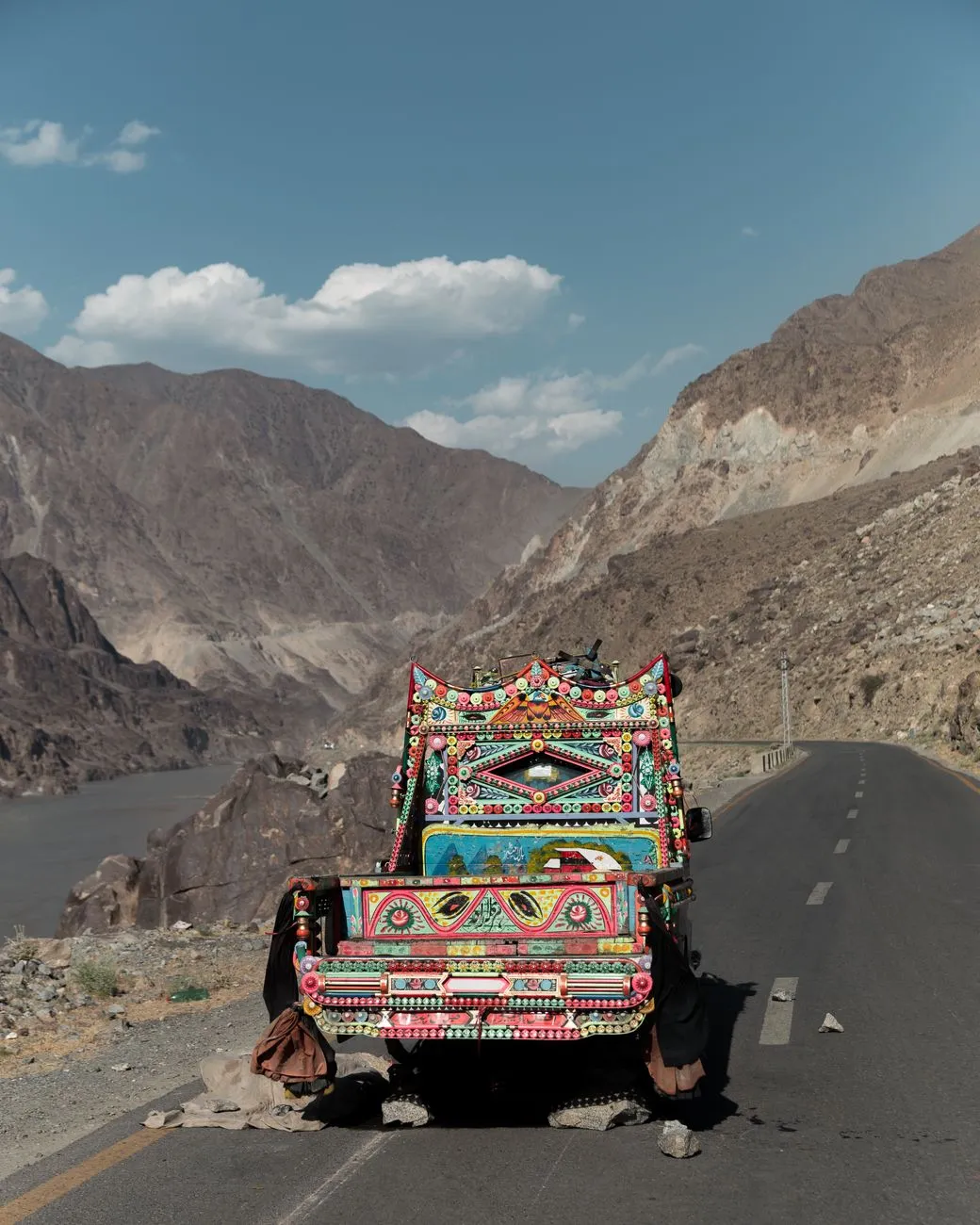 Karakoram Highway Road Trip – Part 01: Navigating Pakistan’s Northern Passes