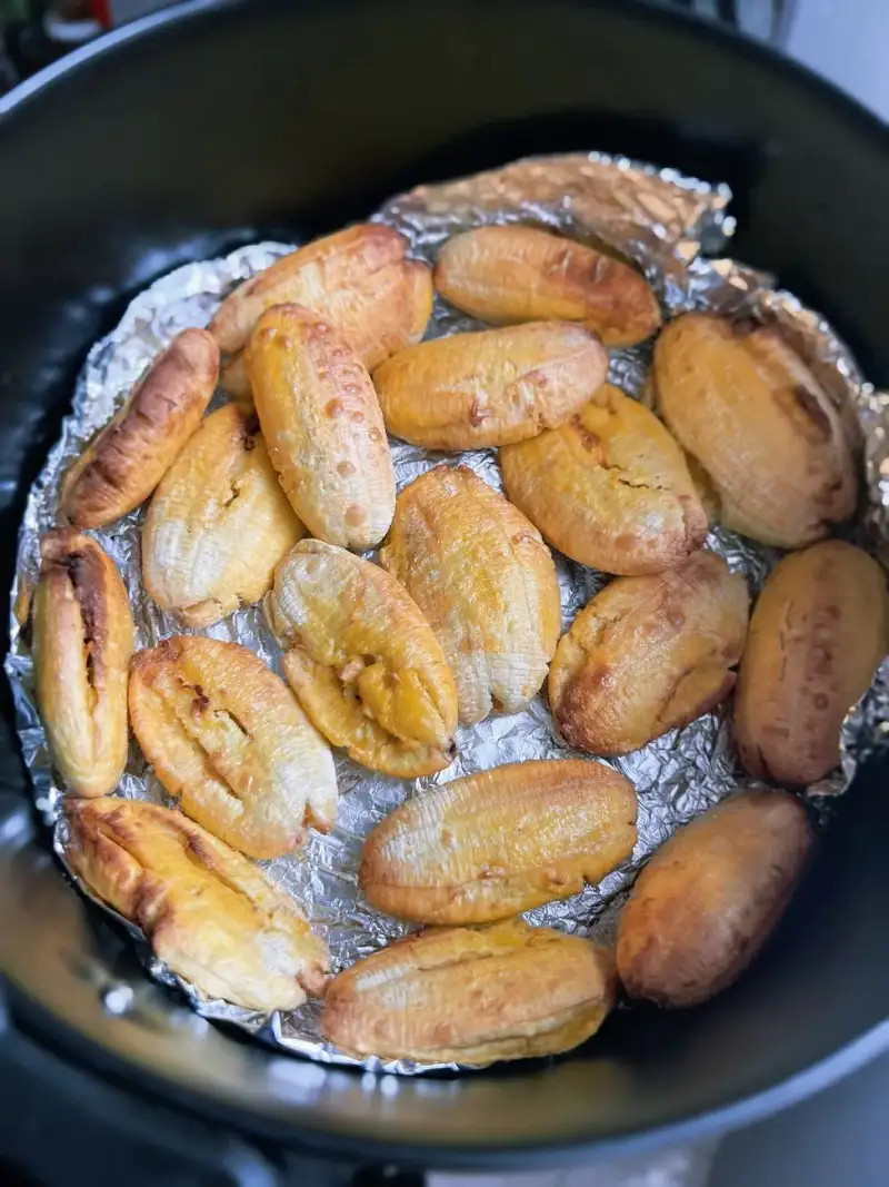 Baked Plantain Slices