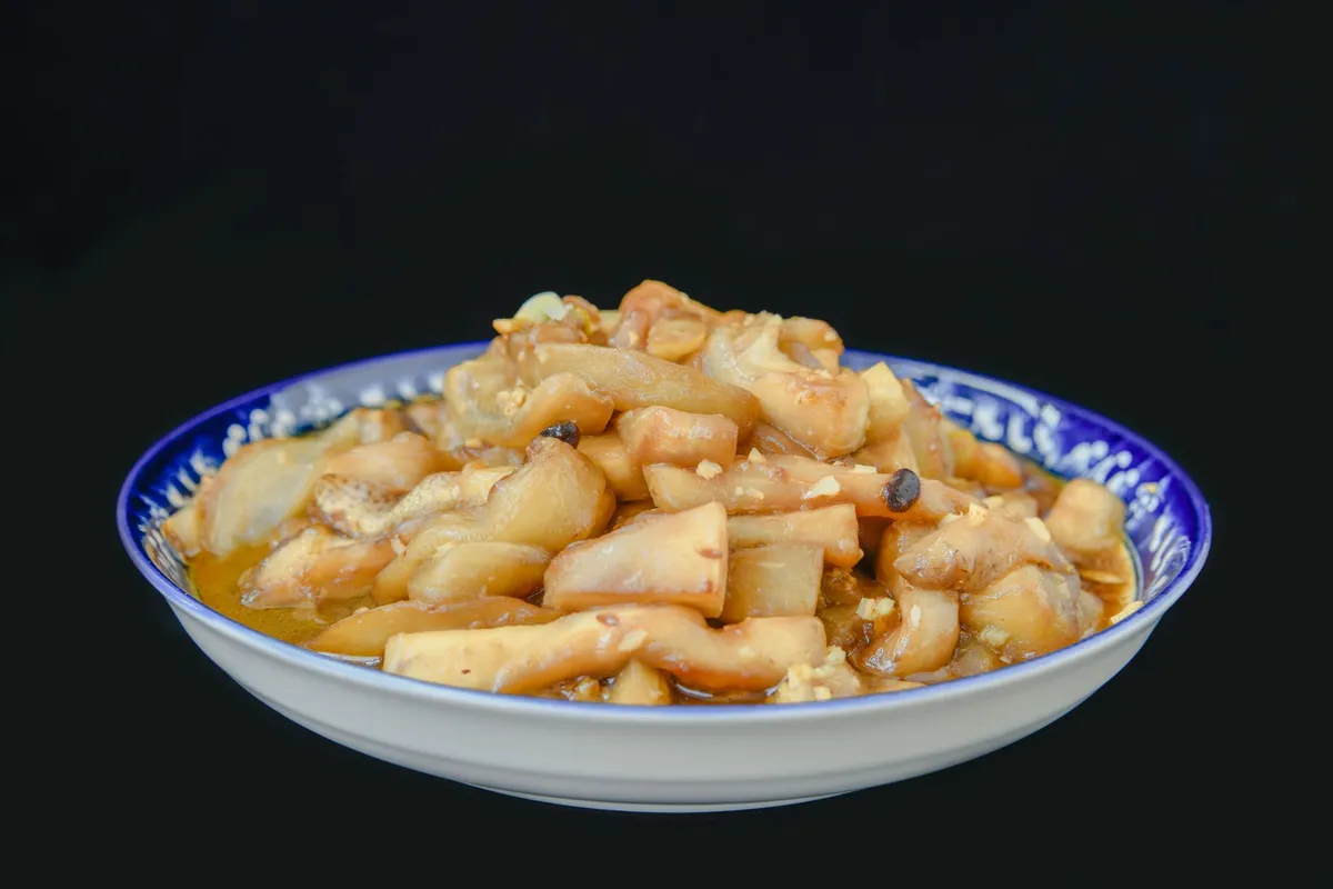 Plate of Kung Pao chicken ready to eat