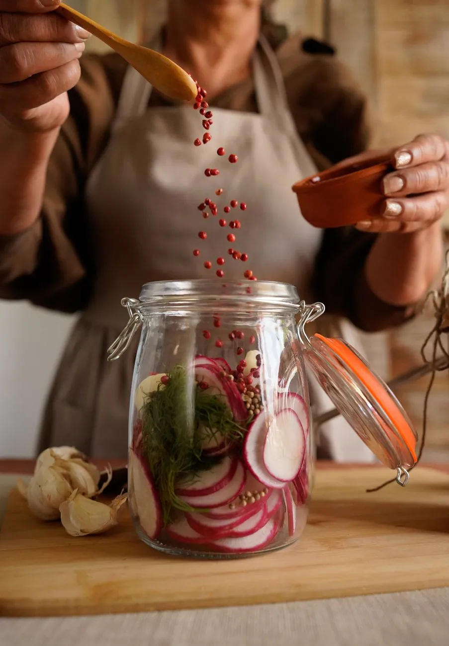L'Alchimie Silencieuse : Quand le Temps Sculpte la Saveur dans l'Ombre des Bocaux
