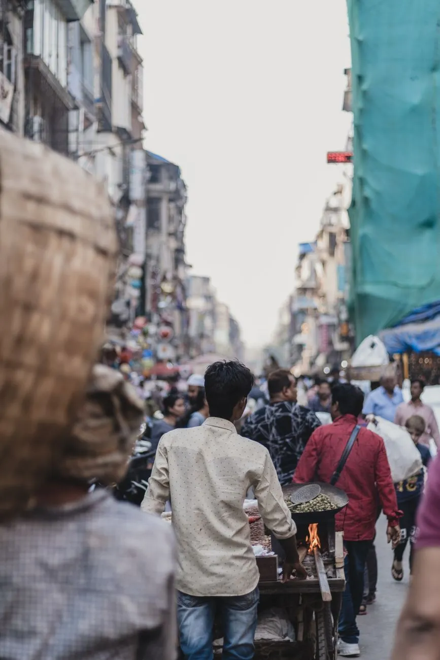 La Strada dei Sapori: Un Viaggio Gastronomico a Mumbai
