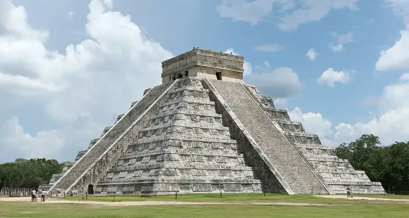 The Whispering Stones of Chichen Itza: Echoes of the Maya