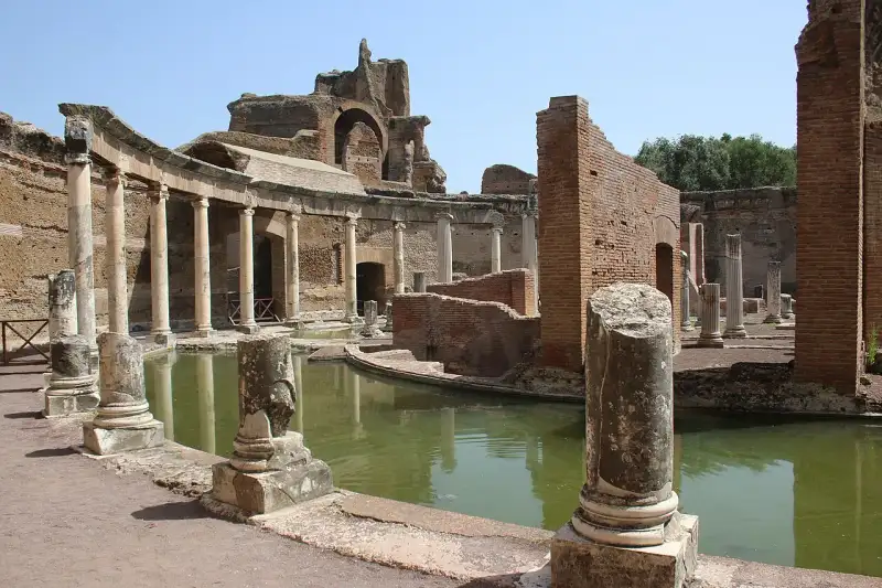 Villa Adriana: Il Rifugio Imperiale a Tivoli