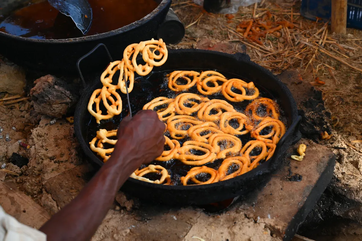 Crispy jalebi soaked in syrup