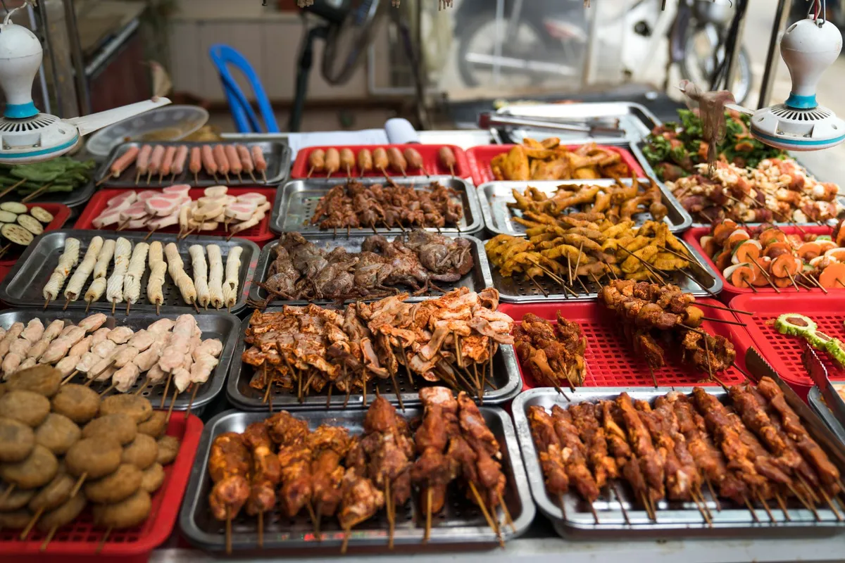 Mumbai street food legal issues