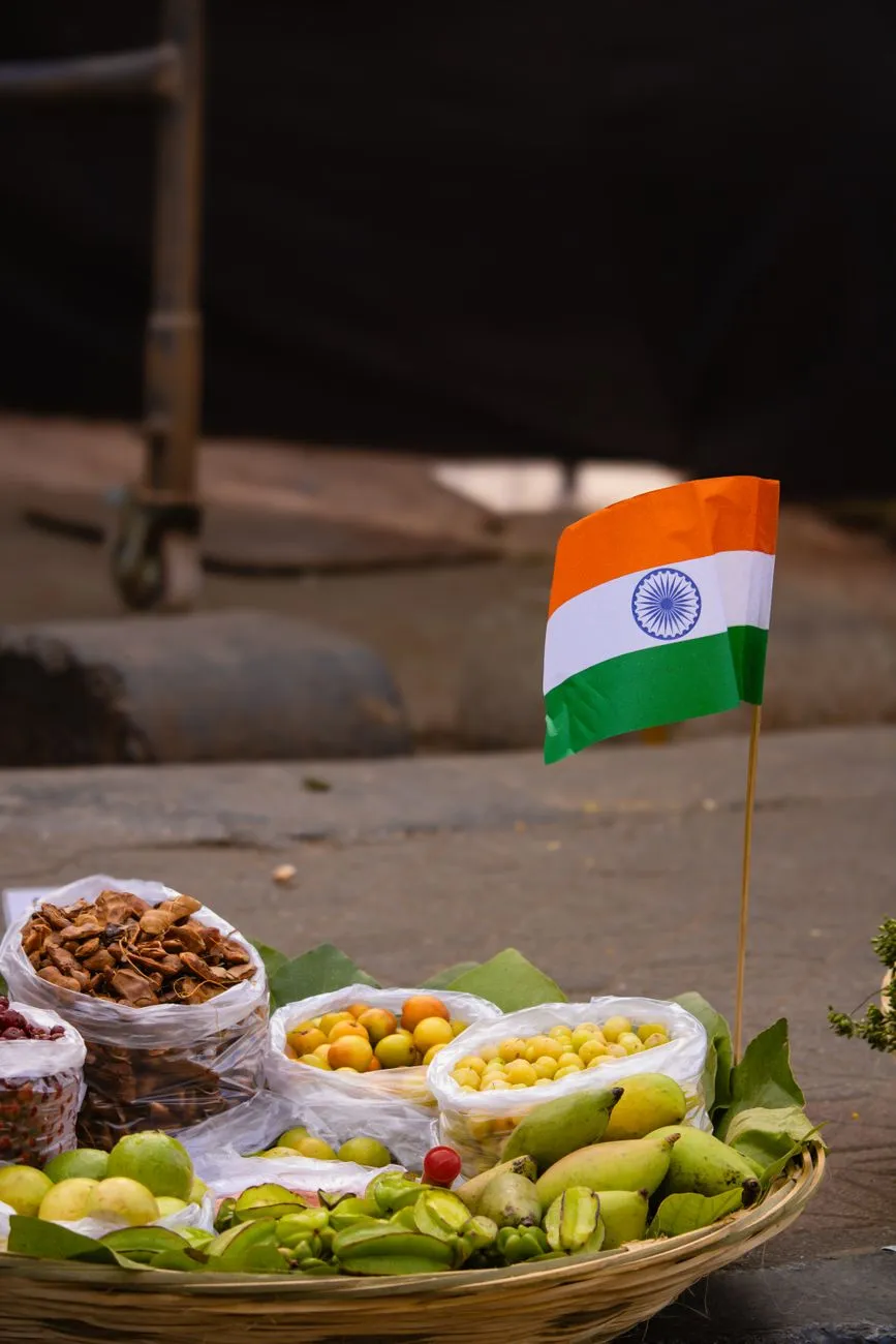 Mumbai's Sizzling Soul: The Spice, Sweet, and Chaotic Heartbeat of Street Food