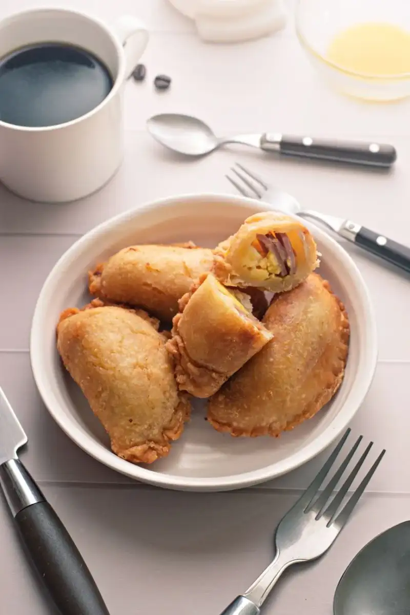 Portuguese Pastéis de Nata: The Custard Tart's Sweet History