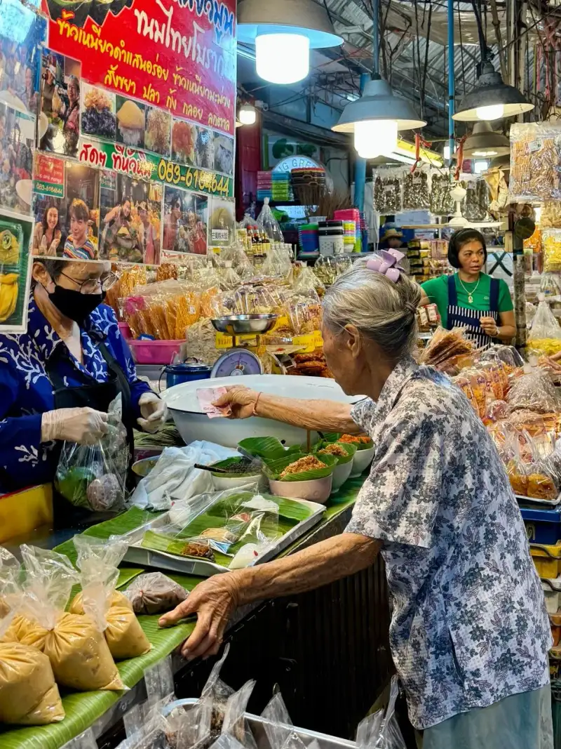 Thai Street Food: Aromatic Delights from Bangkok to Chiang Mai – The Ultimate Guide to Southeast Asia’s Most Vibrant Culinary Adventure