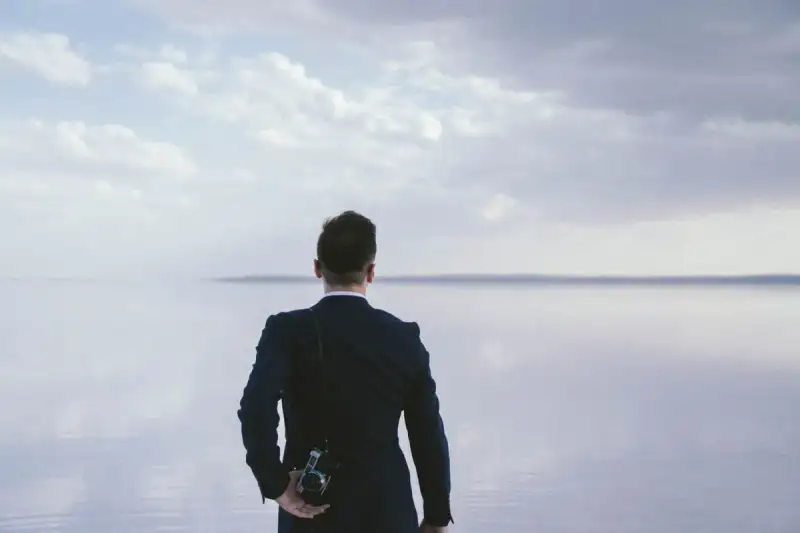The solitude of wealth