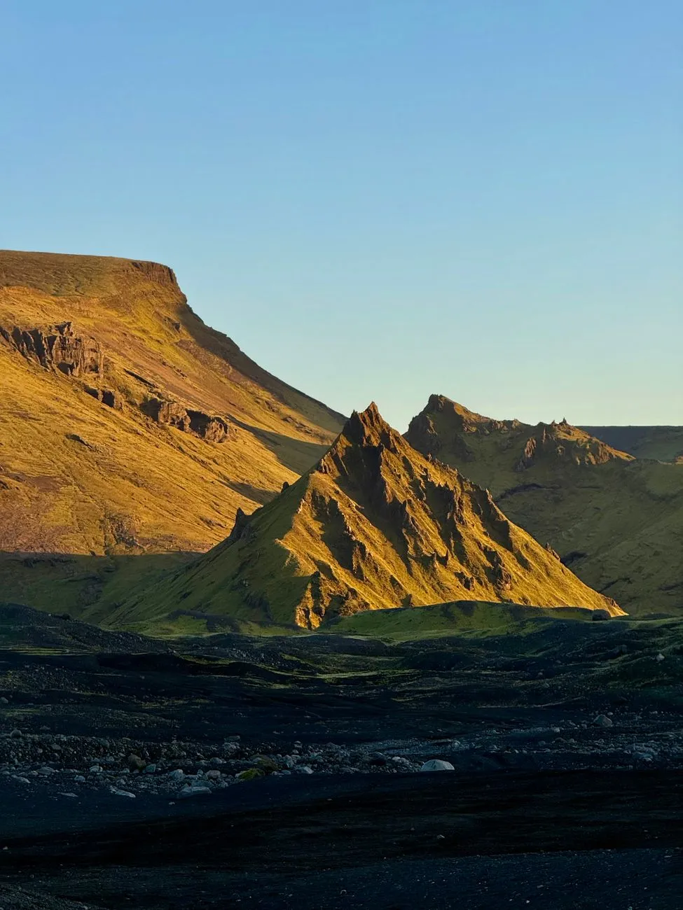 The Nomad’s Guide to the Golden Circle: Living and Thriving in Iceland’s Volcanic Heart