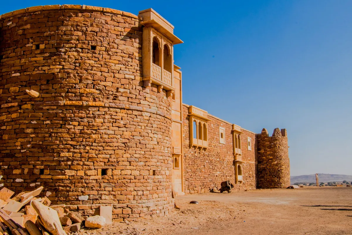 Udaipur city walls with gates
