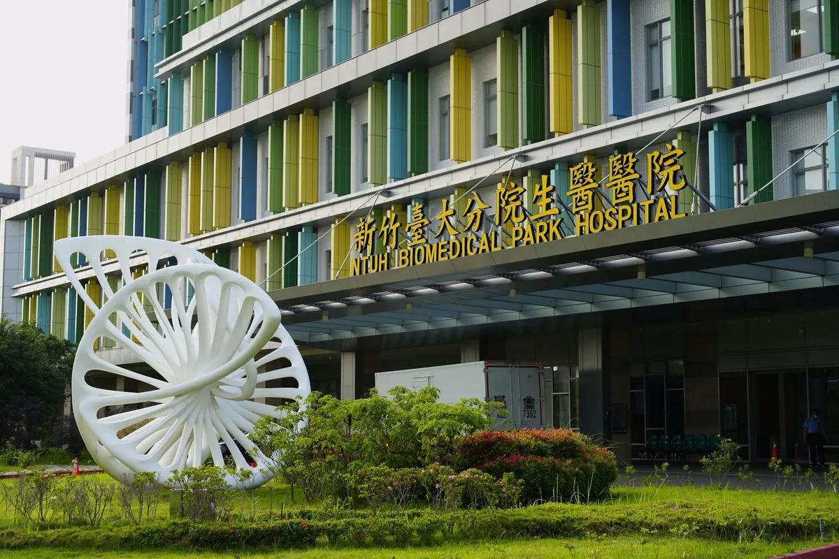 Modern hospital building asia medical tourism