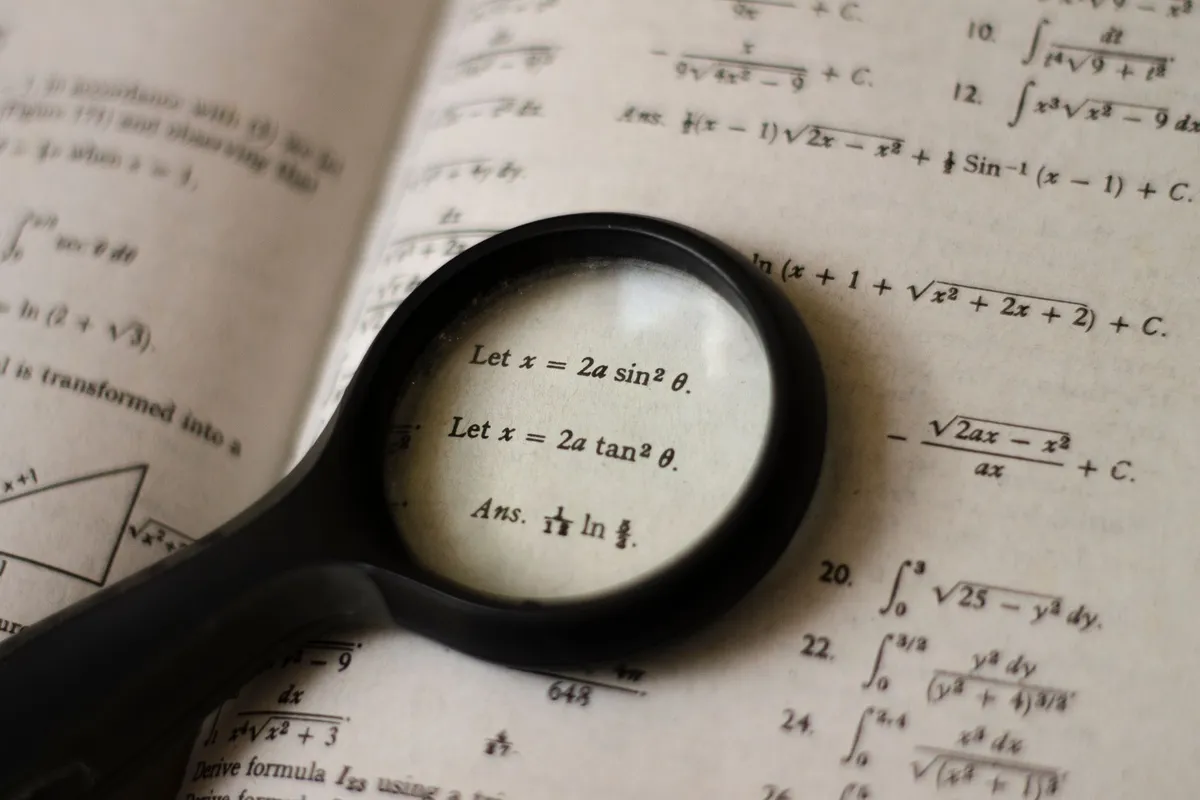 Zero‑knowledge circuit diagram